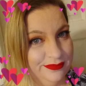 Meet your Posher, Abigail